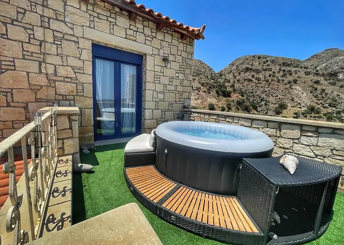 Elouthia Residence With Sea View And Hot Tub