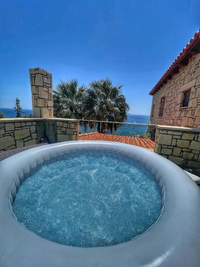 Elouthia With Sea View And Hot Tub *