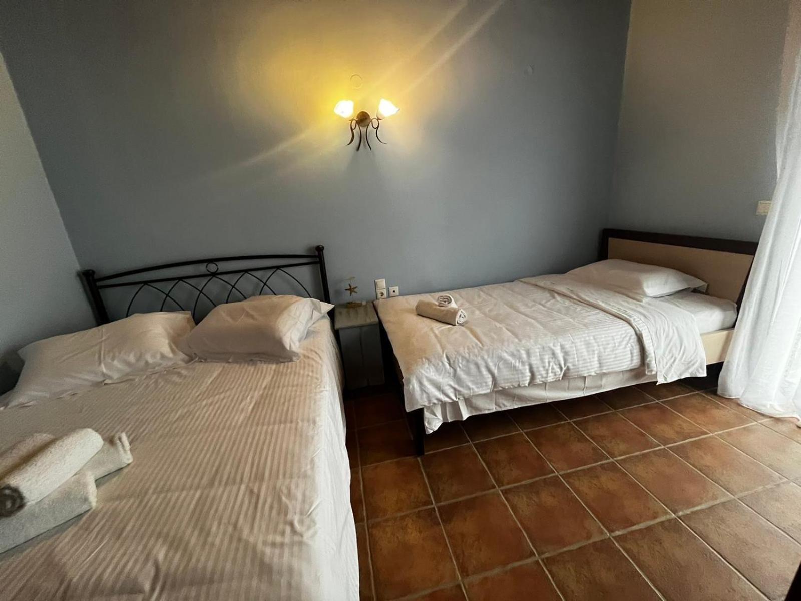 Holiday home Elouthia With Sea View And Hot Tub *