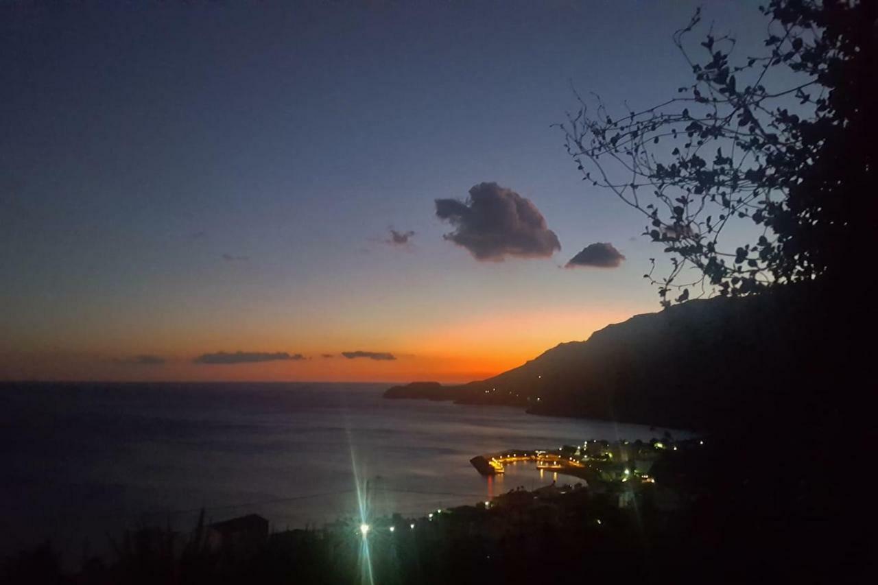 Elouthia With Sea View And Hot Tub * Tsoutsouros (Crete)